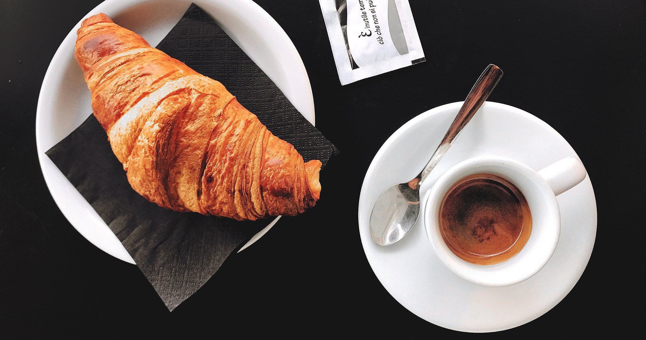 Crossant and coffee